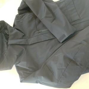  Uniqlo down coat XL