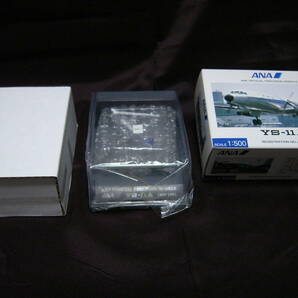 ★未開封・新品★1／500 旅客機ダイキャストモデル★全日空 YS-11A★JA8761～トリトンカラー★超稀少です！の画像4