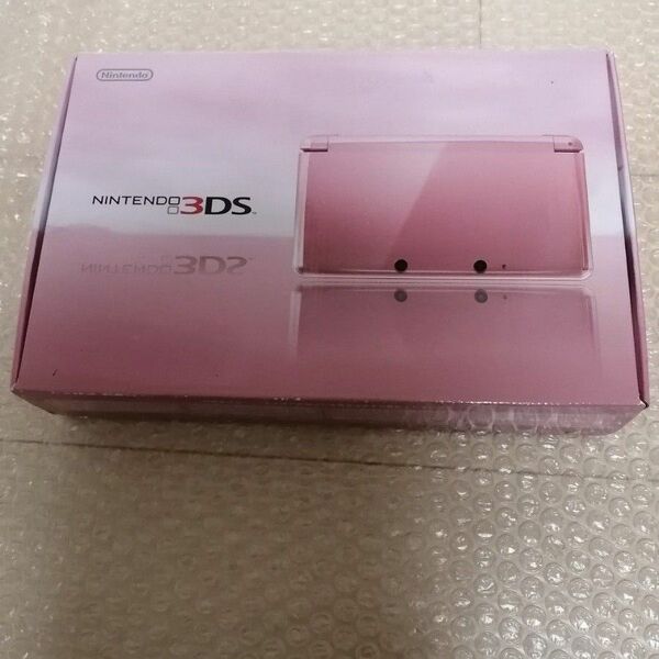 美品　任天堂 ニンテンドー3DS ミスティピンク