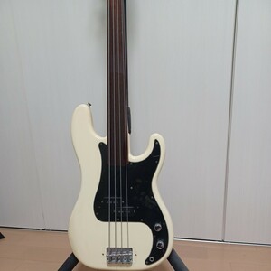 FENDER USA PRECISION BASS FLETLESS 77 year fender Precision base fret less epoxy coating Vintage 