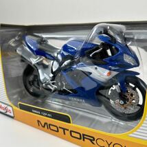 AOSHIMA Maisto 1/12 YAMAHA YZF-R1 Blue マイスト アオシマ ヤマハ ブルー バイク 完成品 ミニカー モデルカー トイザらス_画像3