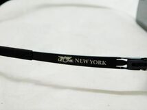 T607★サングラス iZONE NEW YORK メンズ UV400 P112-DRGY137M CE Scratch Resistant Lens 軽量 黒系 ブラック系★送料590円〜_画像6