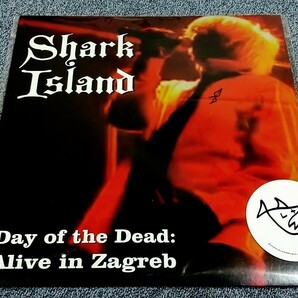 【LAメタル】SHARK ISLAND - Day Of The Dead: Alive In Zagreb（'19）オフィシャルライブ盤 公式サイト限定販売の画像1