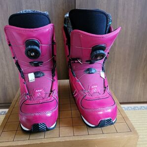スノーボードブーツ