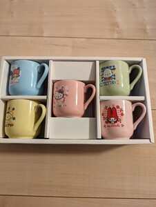  Hello Kitty Mini cup set 