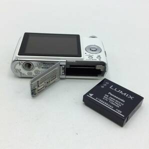 G162●【通電/動作/精度未確認】Panasonic パナソニック LUMIX DMC-FX01 コンパクトデジタルカメラ 充電器等付き 現状品 ジャンク品 ●の画像7