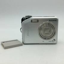 K5◇【通電/動作/精度未確認】 FUJIFILM 富士フィルム Fine Pix V10 デジタルカメラ コンパクトカメラ 充電器なし 現状品 ジャンク品 ◇_画像1