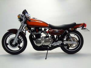 * Aoshima 1/12 *Kawasaki Kawasaki Z2 750RS custom final product *