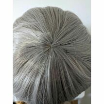 731　グレーヘアーウィッグ　シルバーヘアー　フルウィッグ　かつら　ショート wig 60代　70代　80代　カール　ネット付き_画像7