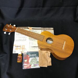 ウクレレ Famous フェイマス FS-5G 弦楽器 made in JAPAN ☆ 中古品 の画像1