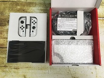 G-64-009 未使用品☆Nintendo Switch ニンテンドー スイッチ 有機ELモデル ホワイト 本体 他店保証印あり　_画像2