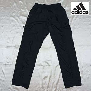 【adidas】アディダスのナイロンパンツ