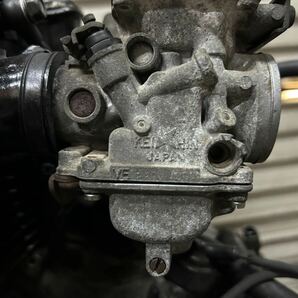 CBX400F エンジン ASSY 正規打刻 動作未確認 部品取り 1000スタ売り切り！ 検/シリンダー ヘッド クランクケース オイルパン キャブレターの画像5