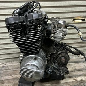 CBX400F エンジン ASSY 正規打刻 動作未確認 部品取り 1000スタ売り切り！ 検/シリンダー ヘッド クランクケース オイルパン キャブレターの画像4