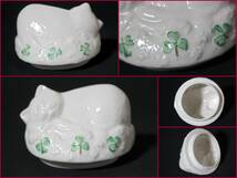 【BELLEEK・POTTERY IRELAND】『猫ちゃんお昼寝・蓋物小物入れ』《状態は良好》アイルランド/陶磁器製/ボンボン/三つ葉/レア置物/BVT3257_画像4