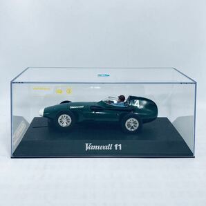 スロットカー SCALEXTRIC USA 1/32 Vanwall F1 1958 No4 C2663 ヴァンウォール F1の画像3