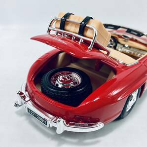 外箱無し burago 1/18 W198 Mercedes-Benz 300 SL Touring 1957 RED メルセデスベンツの画像8