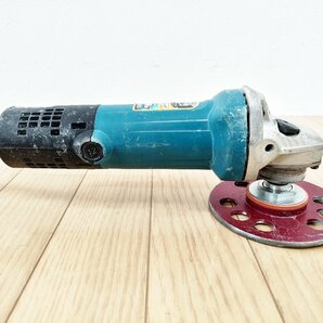 ★中古★マキタ makita 125mmディスクグラインダ 9535B 本体のみ 100V 50/60Hz 720W 9000min-1 研削 切断 磨き 研磨 電動工具)倉cの画像3