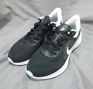 nike Downshifter　ナイキ　ダウンシフター スニーカー C19984-005　26.0