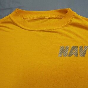 米海軍実物 NAVY PTシャツ 半袖Tシャツ サイズMの画像3