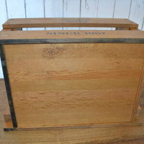 【希少 サントリー 木箱】ウィスキー 小物入れ SUNTORY WHISKY・SINCE 1937 木箱 空箱の画像10