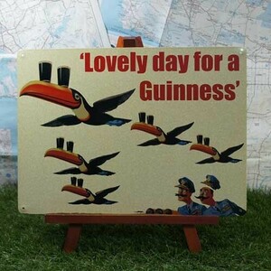 新品★インテリア雑貨★【ブリキ看板】Guinness／ギネス　Lovely Day for a Guinness　-Nostalgic-