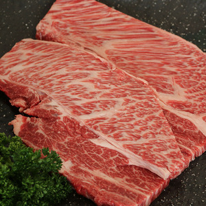  Saga cow shoulder roast steak approximately 180g×4 ( total 720g)