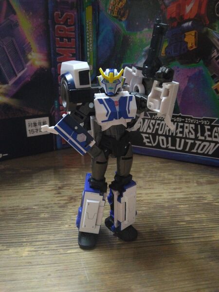 トランスフォーマー レガシーエヴォリューション ストロングアーム