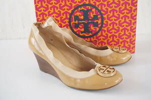 TORY BURCH*サイズ8/25cm相当*パンプス/靴/エナメルシューズ*ベージュ*箱付き*トリーバーチ*CAROLINE