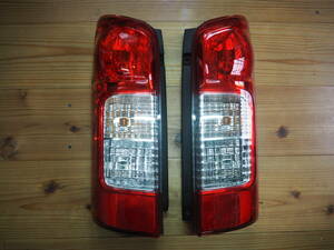 * beautiful goods NV350 Caravan VW2E26 Heisei era 25 year 9 month tail light left right set ICHIKOH VALEO T008*