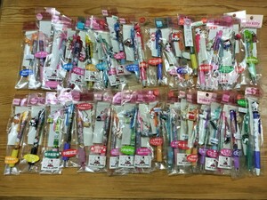 新品未開封　全国　ご当地キティ　ハローキティ ボールペン キティちゃん　40個セット　大量　レア