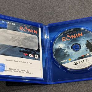 ほぼ新品 PS5 ソフト Rise of the Ronin ライズ オブ ローニン プロダクトコード未使用 予約特典付き の画像3