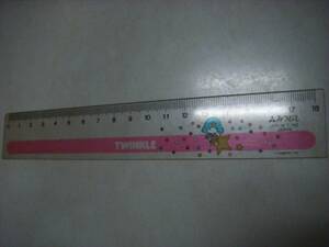 定規　TWINKLE みつびし 18cm