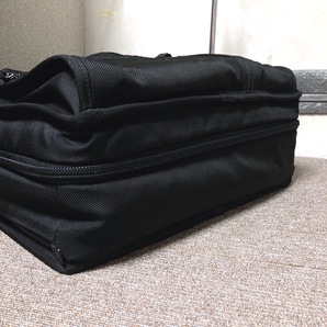 24Y240411Z 美品 TUMI トゥミ メンズ ビジネスバッグ ブリーフケース 検 トートバッグ ショルダーバッグ リュック レザー キャリーバッグの画像5