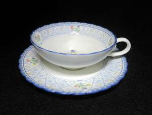 ノリタケ　ティーカップ＆ソーサー　Noritake Bone China ボーンチャイナ 箱なし 茶事 茶席 №0406B　★岡山発送★（広島発送品同梱不可）