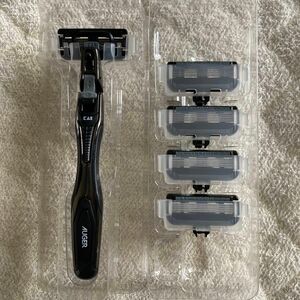 【新品】貝印　AUGER　オーガー　5枚刃　髭剃り