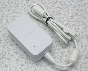 ■2個入荷 docomo/ドコモ 純正ACアダプタ 05 MicroUSB/MicroB 5V/1.8A マイクロUSB充電器 急速充電 送料無料