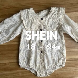 SHEIN 花刺繍 丸襟ロンパース