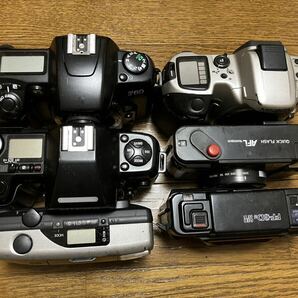 【ジャンク品】 Canon キャノン Nikon ニコン MINOLTA ミノルタ PENTAX ペンタックス フィルムカメラなど フラッシュ 25点纏めての画像2