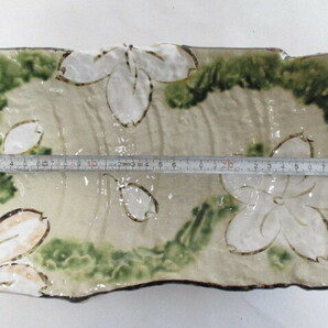 和陶器 織部 手描き桜 角大皿 31ｃｍ 大きなサイズ 大皿 盛り皿の画像3
