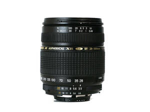 TAMRON AF 28-300mm F3.5-6.3 MACRO XR LD IF A06