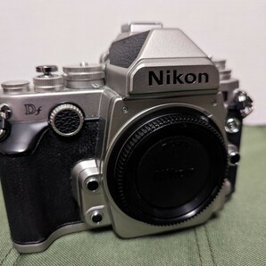 [中古] Nikon Df 予備バッテリー他付 [良品] の画像7