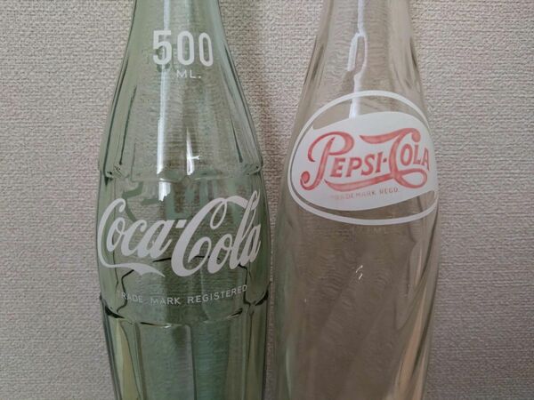  64年　初代ホームサイズCoca-Colaガラス瓶 空瓶 昭和レトロ コカコーラ　ペプシコーラ アンティーク 空き瓶　激レア　