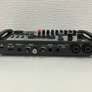 【送料無料!!】ZOOM R8 Recorder Sampler Interface Controller ズーム マルチトラックレコーダー 4GB SDカード付 器材 MTR 動作未確認の画像4