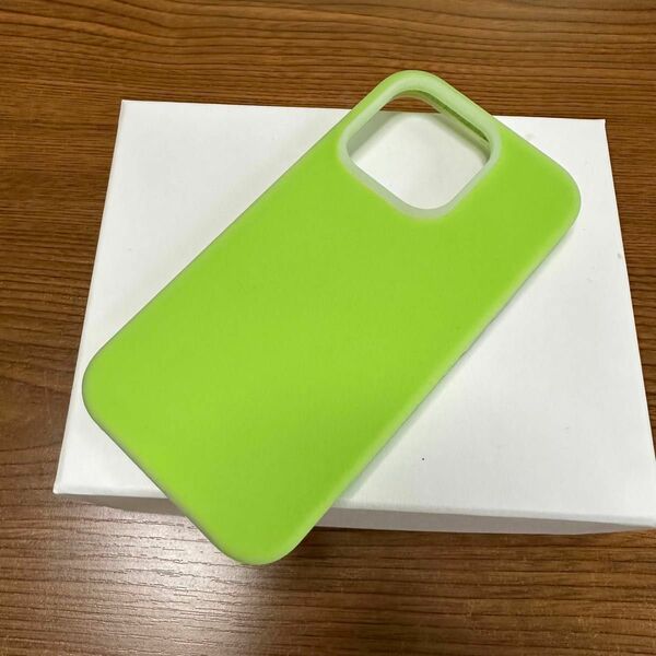 iPhone14Pro シリコンケース