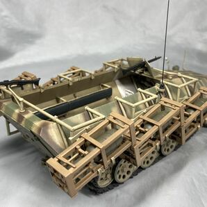 タミヤ 1/35 ドイツ軍 ハーフトラック Sd.Kfz.251/1 グランドスツーカ 完成品の画像6