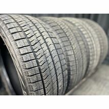 ブリヂストン BLIZZAK VRX2 215/50R17 4本SET◇2018年製9分山スタッドレスタイヤ◇中古 特筆すべき損傷なし◇レヴォーグ プリウスα等に_画像1