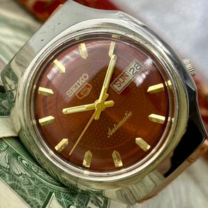 【レトロなデザイン】セイコー5 メンズ腕時計 ブラウン 自動巻き ヴィンテージ