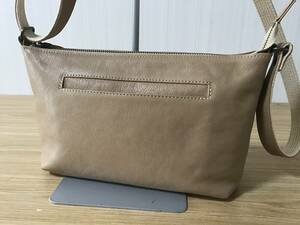 CON*TRAST. real leather made shoulder bag : beautiful goods : beige 