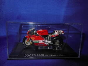 1/24　ドゥカティ　DUCATI　996R　2001年　TROY BAYLISS　NO.21